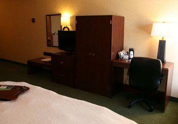 Hotel Country & By Radisson, Sandusky South, Oh