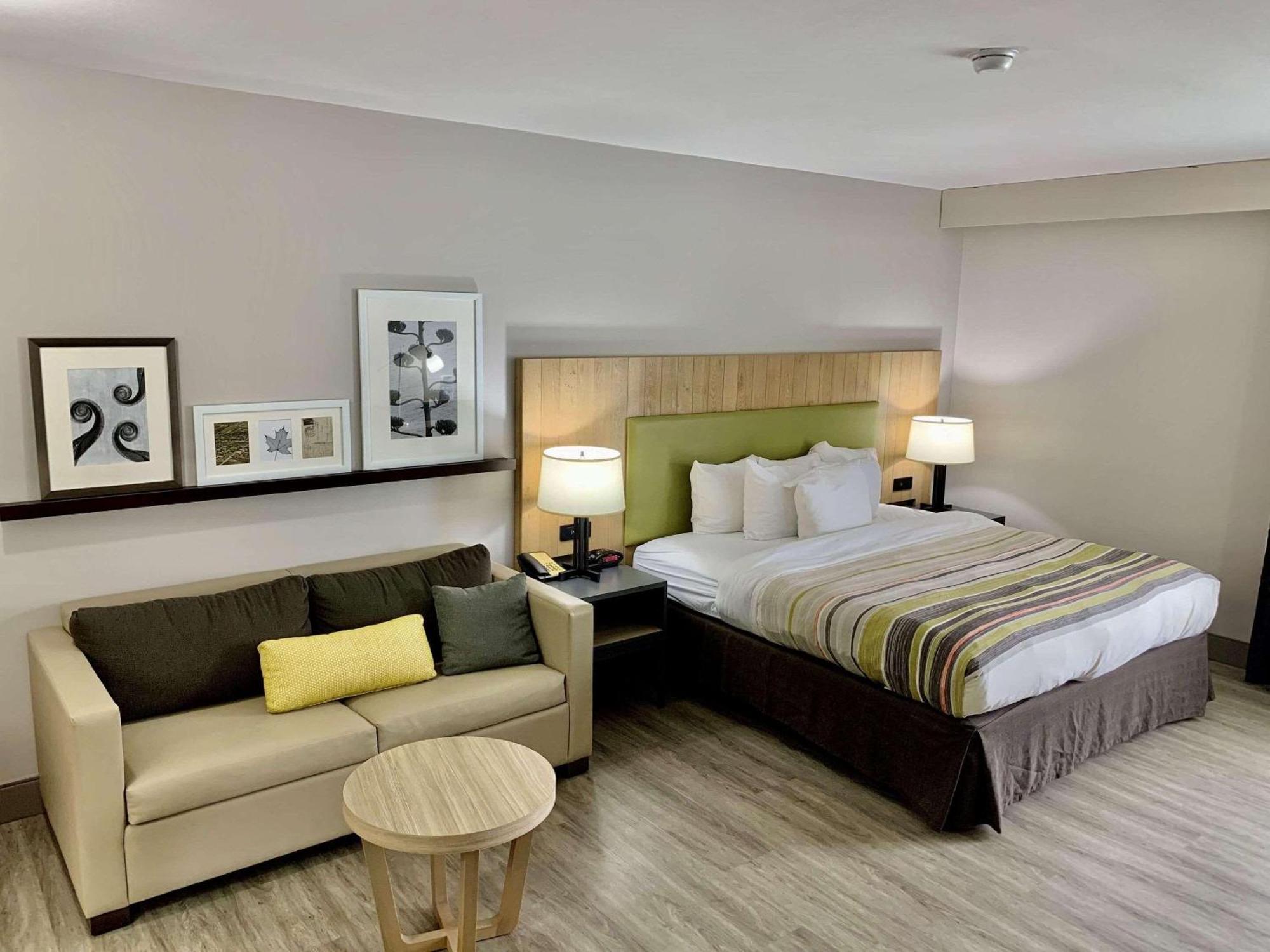 Country & By Radisson, Sandusky South, Oh Hotel 3*